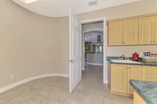 935 Graham Rd, Venice, FL 34293 - Photo 54