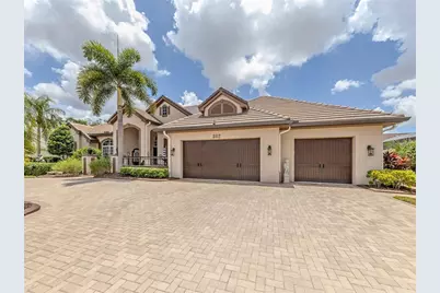 302 Stone Briar Creek Drive, Venice, FL 34292 - Photo 2