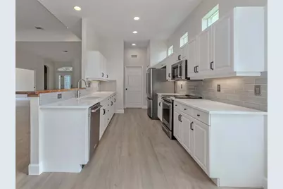 128 Amora Avenue, Venice, FL 34285 - Photo 36