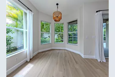 128 Amora Avenue, Venice, FL 34285 - Photo 10