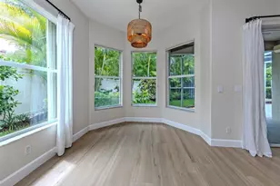 128 Amora Ave, Venice, FL 34285 - Photo 10