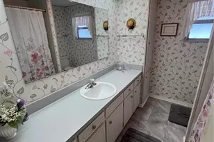 824 Trento, Venice, FL 34285 - Photo 22