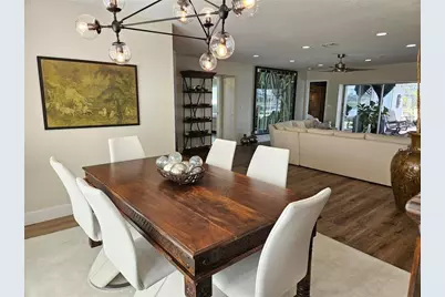 917 S Gondola Drive, Venice, FL 34293 - Photo 12