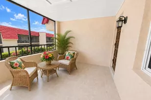 211 Rubens Dr, Nokomis, FL 34275 - Photo 4