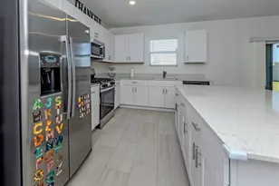 12215 Radiant Gem Trl, Parrish, FL 34219 - Photo 8