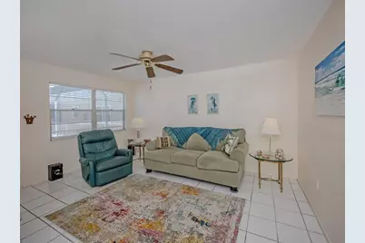537 Manatee Ct #204, Venice, FL 34285 - Photo 6