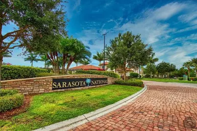 10027 Crooked Creek Drive #101, Venice, FL 34293 - Photo 2