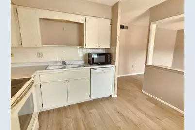 509 W Venice Avenue #102, Venice, FL 34285 - Photo 14