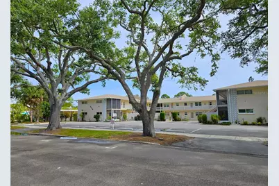 509 W Venice Avenue #102, Venice, FL 34285 - Photo 2