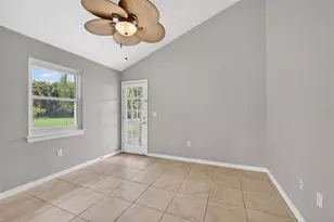 10136 Peach Ave, Englewood, FL 34224 - Photo 16