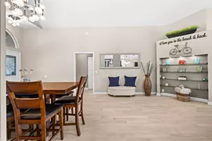 3370 Yonge Ave, Sarasota, FL 34235 - Photo 6