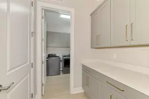 23762 Waverly Cir, Venice, FL 34293 - Photo 48