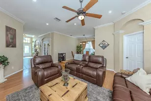 4322 Manfield Dr, Venice, FL 34293 - Photo 6