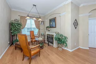 4322 Manfield Dr, Venice, FL 34293 - Photo 4