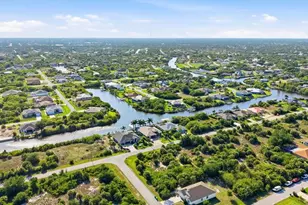 10083 Kansas City St, Port Charlotte, FL 33981 - Photo 6