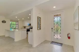 23321 Awabuki Dr, Venice, FL 34293 - Photo 10