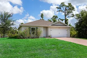12168 Grosspoint Ave, Port Charlotte, FL 33981 - Photo 6