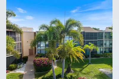 618 Bird Bay Drive S #317, Venice, FL 34285 - Photo 1