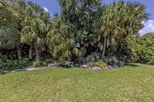 2030 Mesic Hammock Way, Venice, FL 34292 - Photo 24