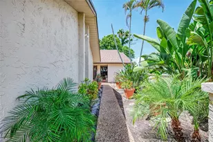 5903 La Vista Ln, Bradenton, FL 34210 - Photo 4