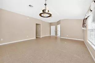 5182 Layton Dr, Venice, FL 34293 - Photo 12