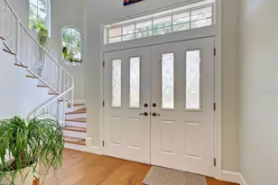 5026 Hanging Moss Ln, Sarasota, FL 34238 - Photo 2