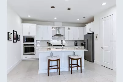 18604 Dayspring Place, Venice, FL 34293 - Photo 12