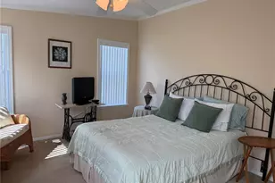 700 Dahlia Dr, Venice, FL 34293 - Photo 8