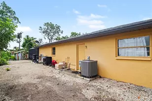 2320 Lake Shore Dr, Nokomis, FL 34275 - Photo 42