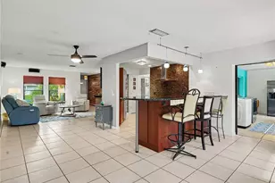 2320 Lake Shore Dr, Nokomis, FL 34275 - Photo 8
