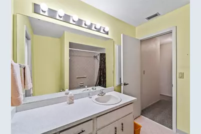 1619 E Cypress Point Drive, Venice, FL 34293 - Photo 28