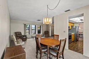 1619 E Cypress Point Dr, Venice, FL 34293 - Photo 14