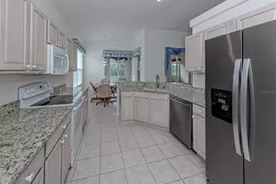 304 Langholm Dr, Venice, FL 34293 - Photo 10