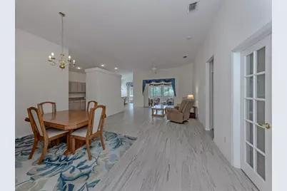 304 Langholm Drive, Venice, FL 34293 - Photo 4