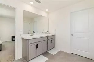 16673 Windmill Forge Pass, Wimauma, FL 33598 - Photo 18