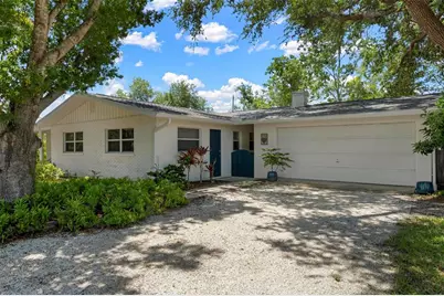 417 Baycrest Drive, Venice, FL 34285 - Photo 4