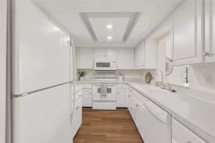 1411 Strada D Argento, Venice, FL 34292 - Photo 10
