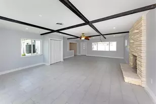908 Villas Dr, Venice, FL 34285 - Photo 48