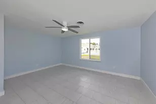 908 Villas Dr, Venice, FL 34285 - Photo 54