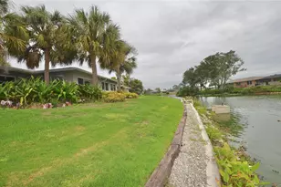 2321 Sandlewood Dr, Venice, FL 34293 - Photo 50