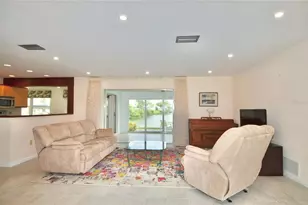 2321 Sandlewood Dr, Venice, FL 34293 - Photo 16