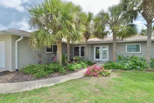 2321 Sandlewood Dr, Venice, FL 34293 - Photo 54