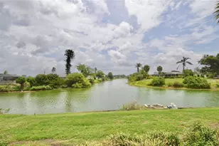 2321 Sandlewood Dr, Venice, FL 34293 - Photo 42