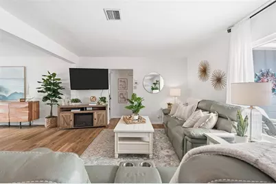 242 Piazza Di Luna, Venice, FL 34285 - Photo 12