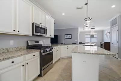 13422 Saw Palm Creek Trail, Lakewood Ranch, FL 34211 - Photo 20