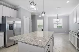 13422 Saw Palm Crk Trl, Lakewood Ranch, FL 34211 - Photo 10