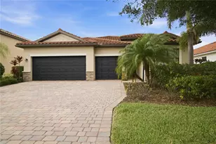 13422 Saw Palm Crk Trl, Lakewood Ranch, FL 34211 - Photo 2
