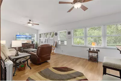1101 50th Street E, Bradenton, FL 34208 - Photo 14