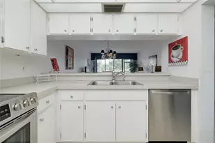 1186 Bird Bay Way, Venice, FL 34285 - Photo 4