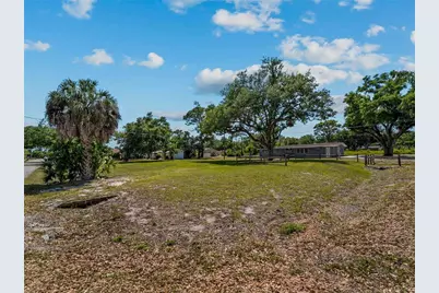 Dawn Drive, Venice, FL 34293 - Photo 12